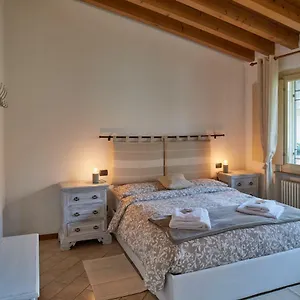  Holiday home Bcube-bed&breakfast Del Borgo